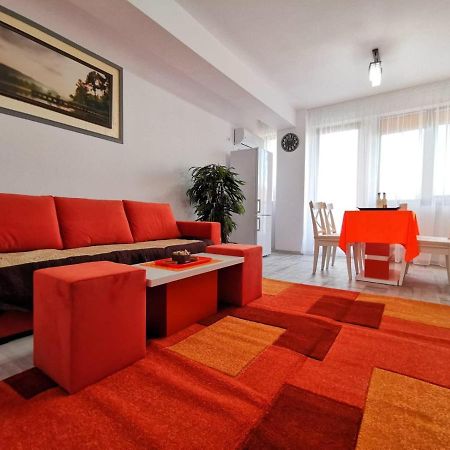 Orange Apartment-Brilliant Apartments Constanţa Exterior foto