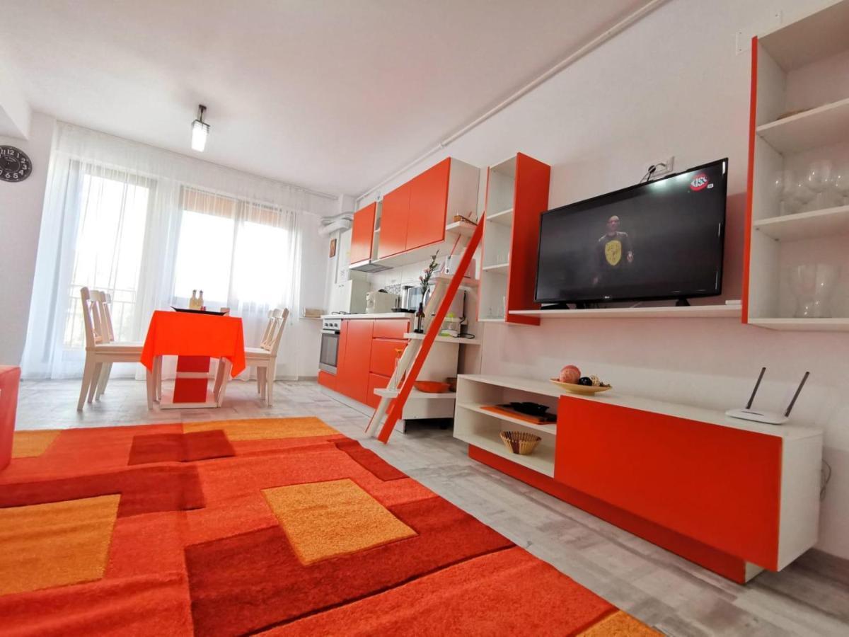 Orange Apartment-Brilliant Apartments Constanţa Exterior foto